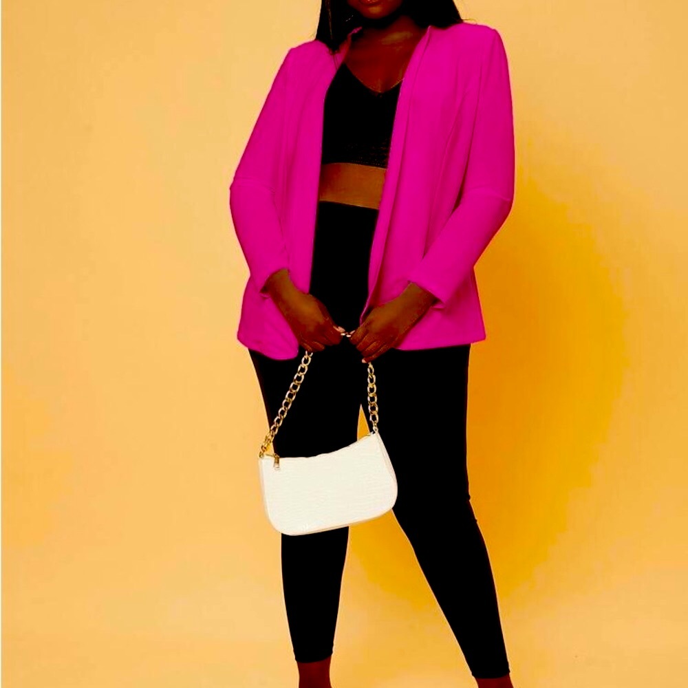 (sold offline) Hot pink blazer for a hot lady! 💓💓💓💓